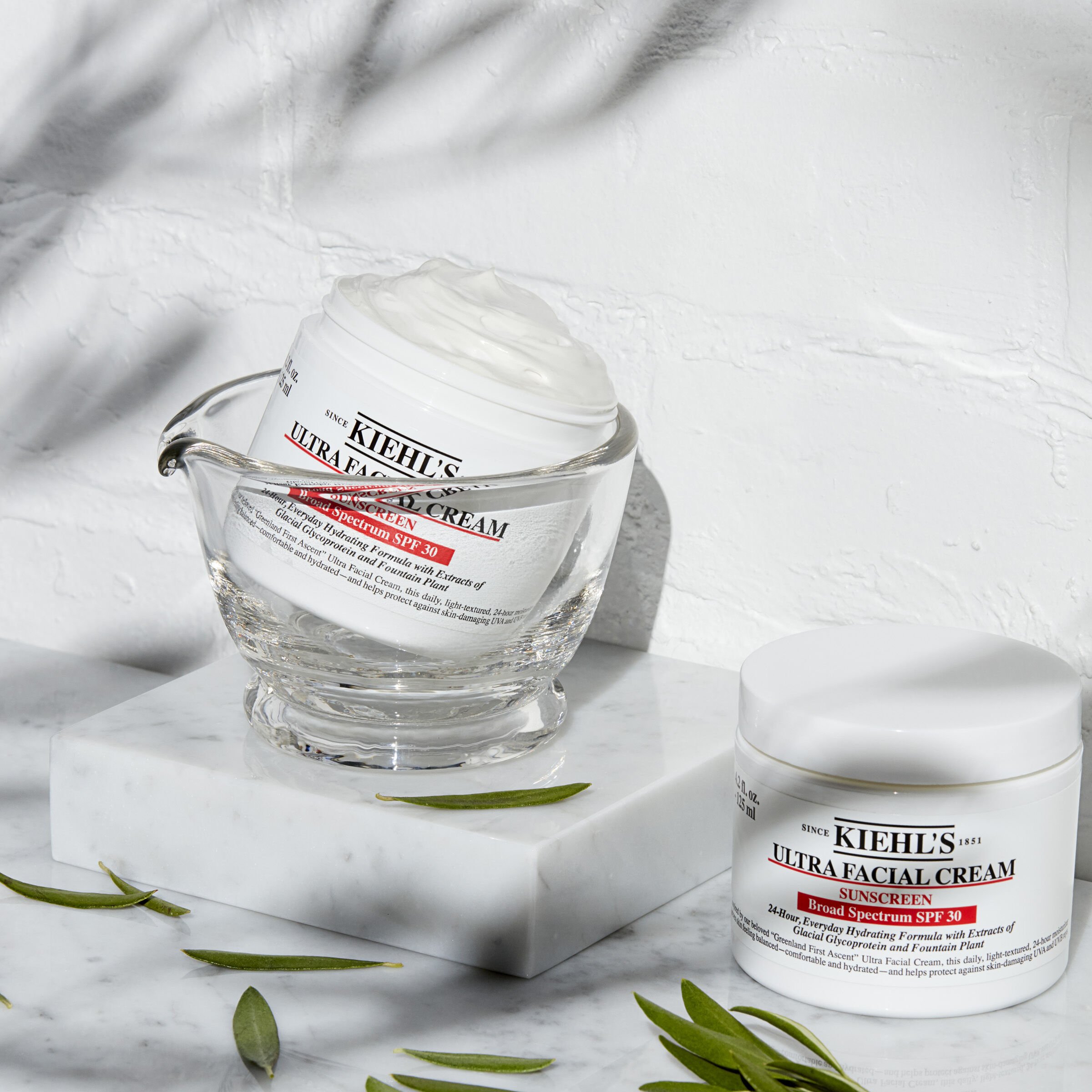 Ultra Facial Cream SPF 30: Humectante diario con FPS - Kiehl's