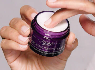 Rutina facial antiedad